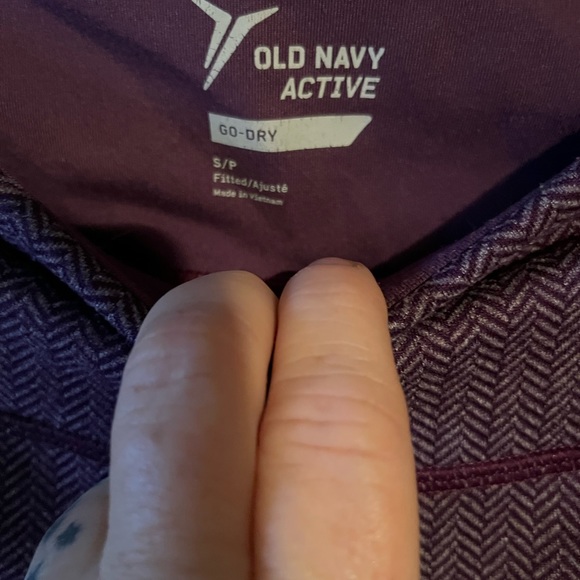 Old Navy Active Go Dry legging capris - Picture 4 of 4